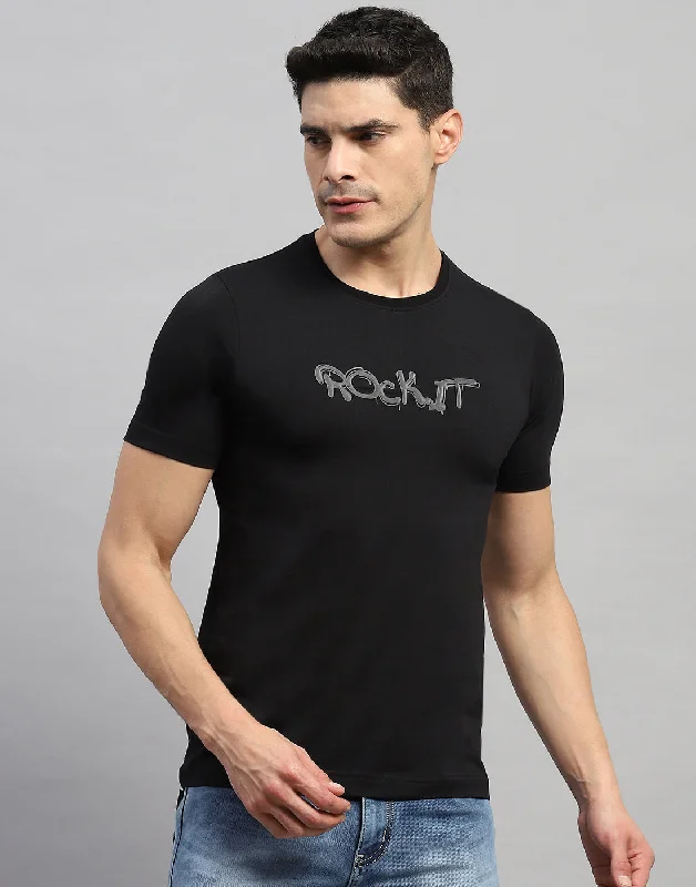 Men Black Solid Round Neck Half Sleeve T-Shirt