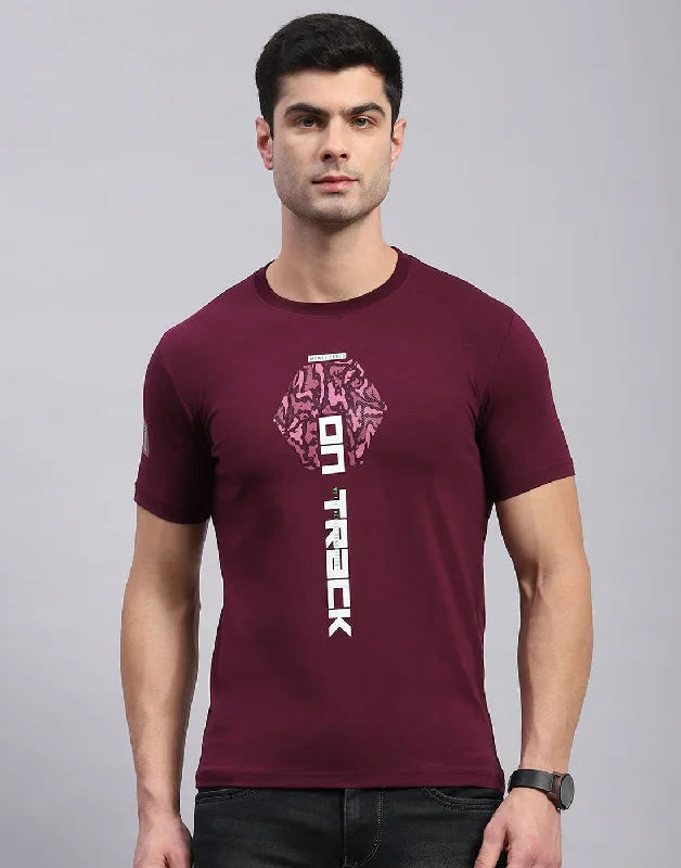 Men Maroon Printed Round Neck Half Sleeve T-Shirt