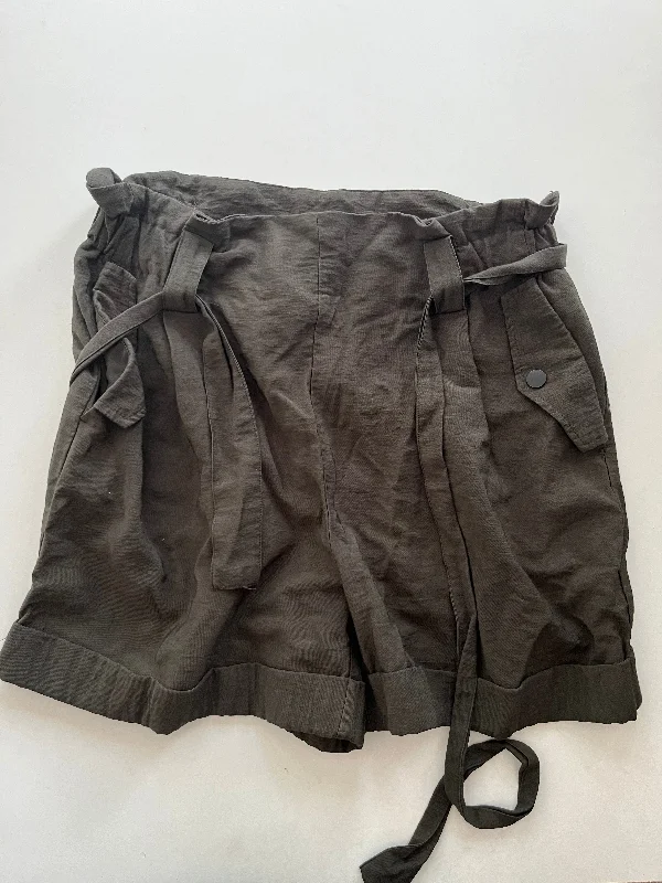 Shorts By Maison D Amelie In Olive, Size: 8