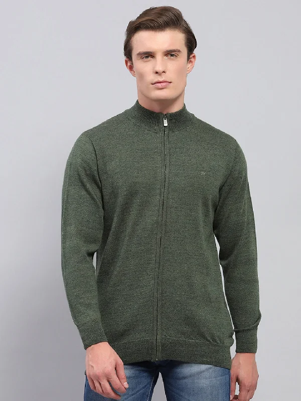 Men Green Solid High Neck Full Sleeve Pullover