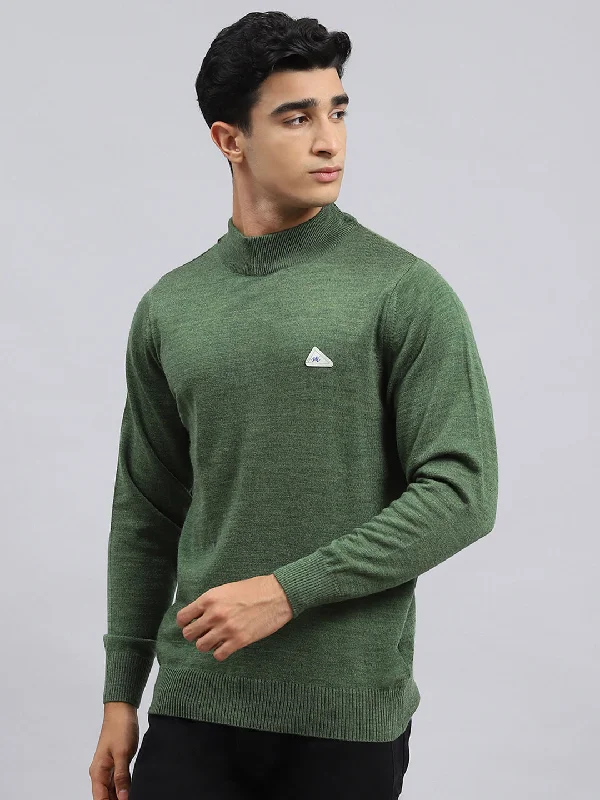 Men Green Solid Pullover