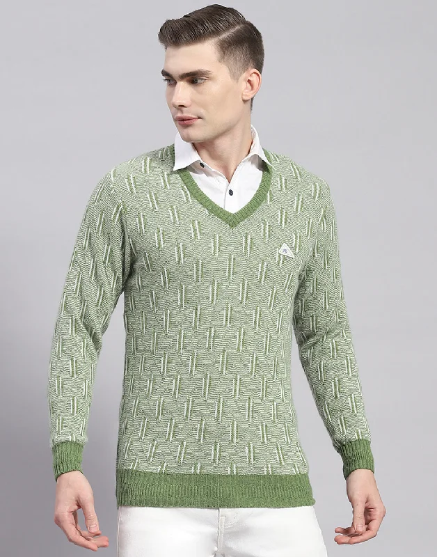 Men Green Solid V Neck Full Sleeve Pullover