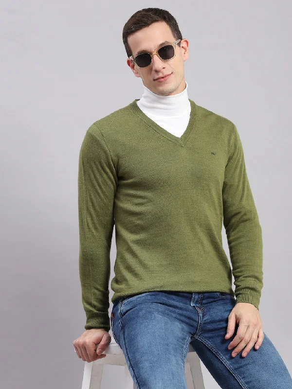 Men Green Solid V Neck Full Sleeve Pullover