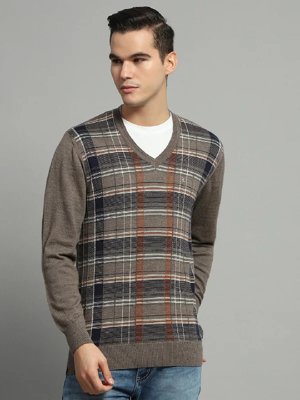 Men Grey Check V Neck Full Sleeve Pullover