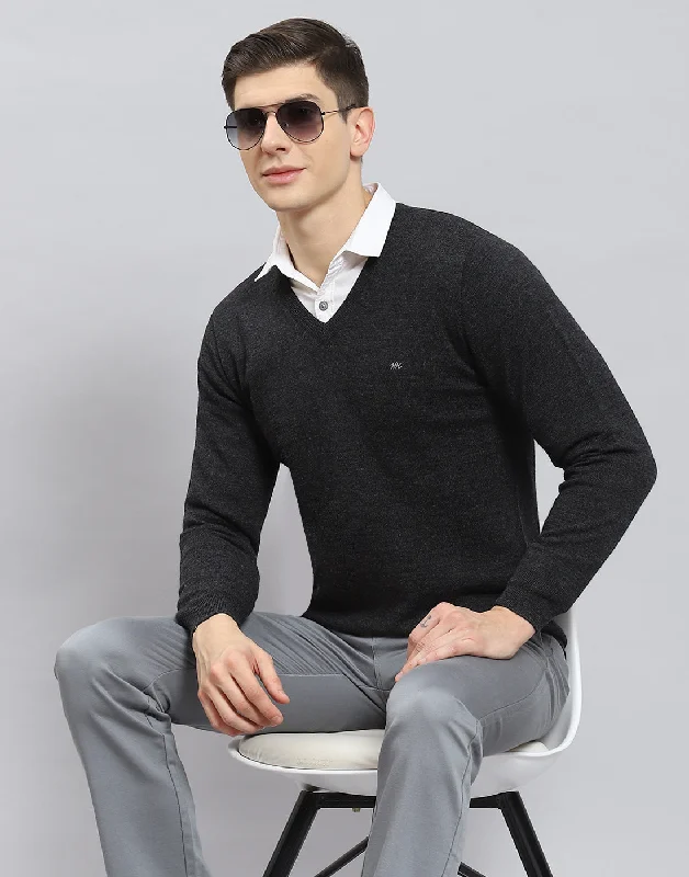 Men Grey Solid V Neck Full Sleeve Pullover