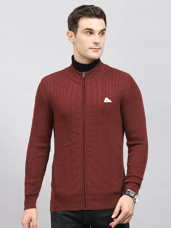 Men Maroon Solid Round Neck Full Sleeve Pullover